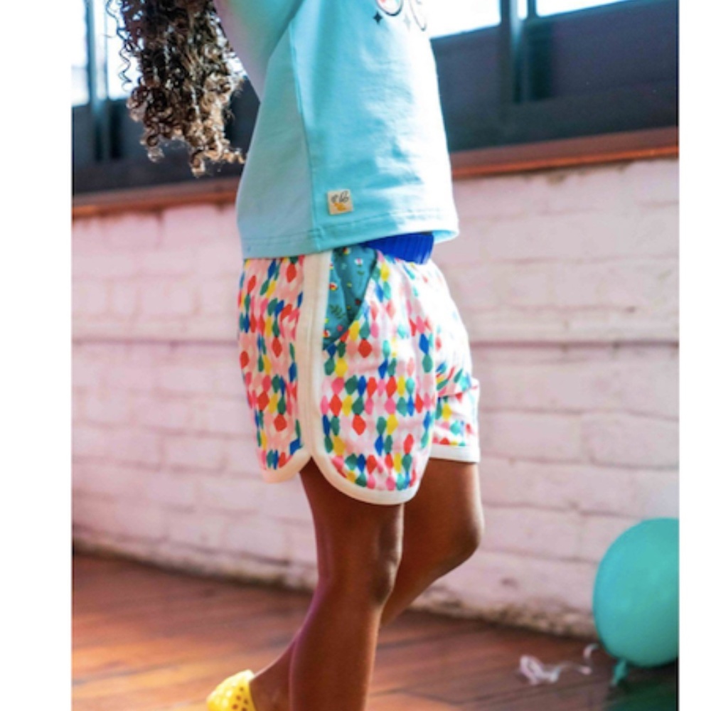 Wildflowers Kaleidoscope Confetti Shorts Sz 10